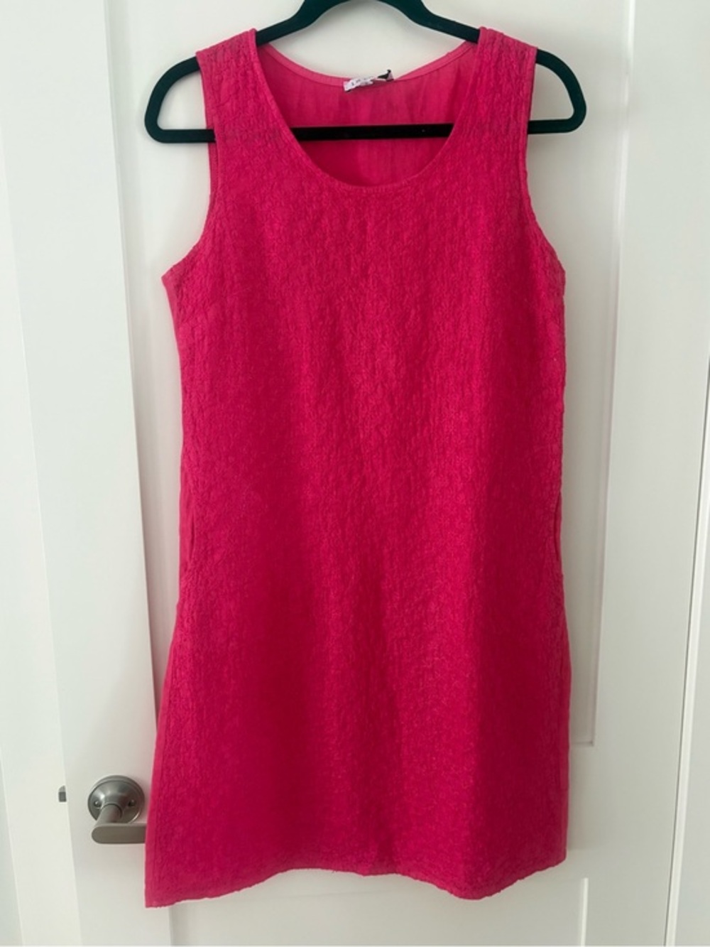 Linen Luv Bright Pink floral embroidered sleeveless sheath dress euro chic small